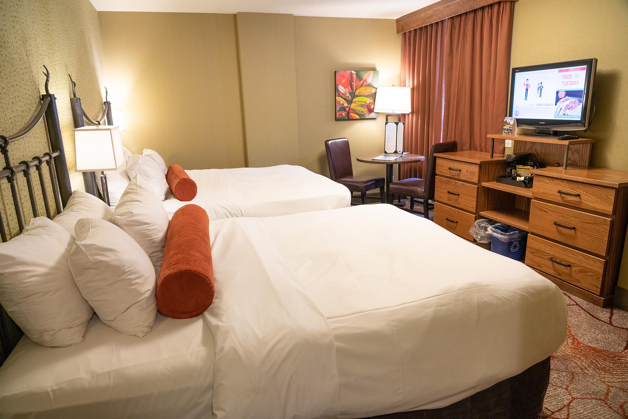 บานฟ์ คาริบู ลอดจ์แอนด์สปา Hotel แบมฟ์ ภายนอก รูปภาพ